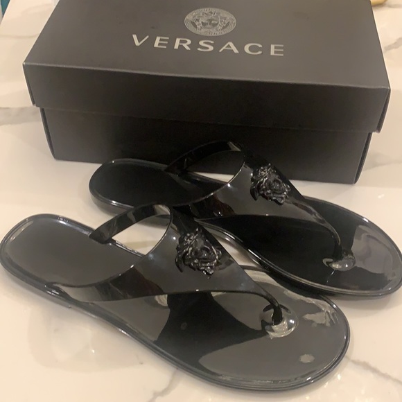 Versace Jelly Sandals 💯 authentic - Picture 3 of 3